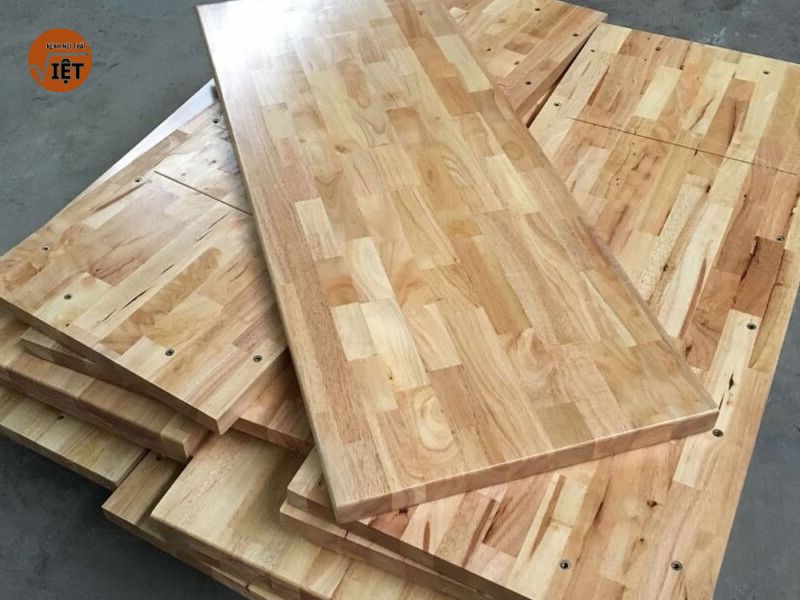 Gỗ cao su giá rẻ được yêu thích làm nội thất