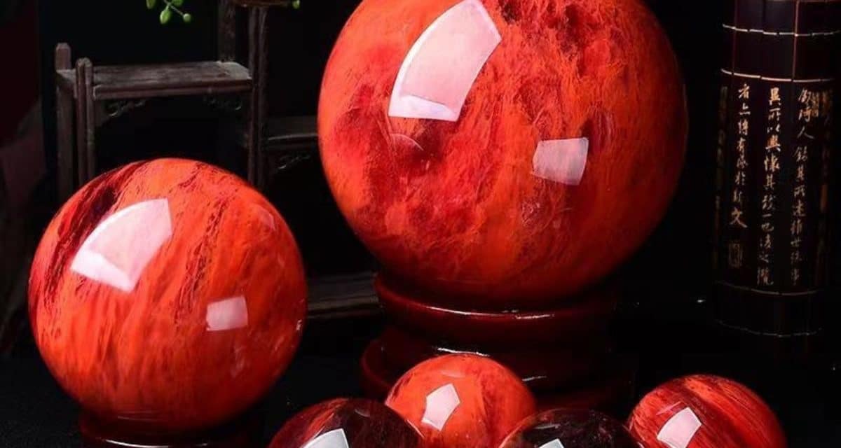 ý nghĩa của quả cầu đá phong thủy | Bí quyết thu hút tài lộc và năng lượng tích cực